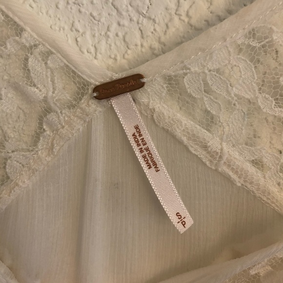 Free People Lace & Chiffon Flutter Sleeve Blouse - Picture 4 of 10